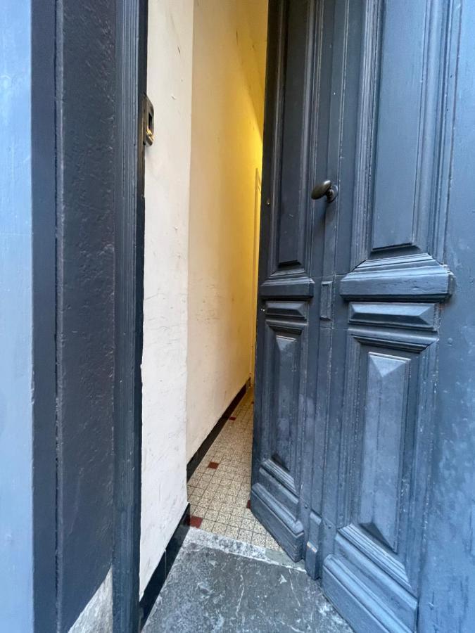 Appartement Climatise Centre-Ville De Narbonne Dans Comble 4 Couchages المظهر الخارجي الصورة